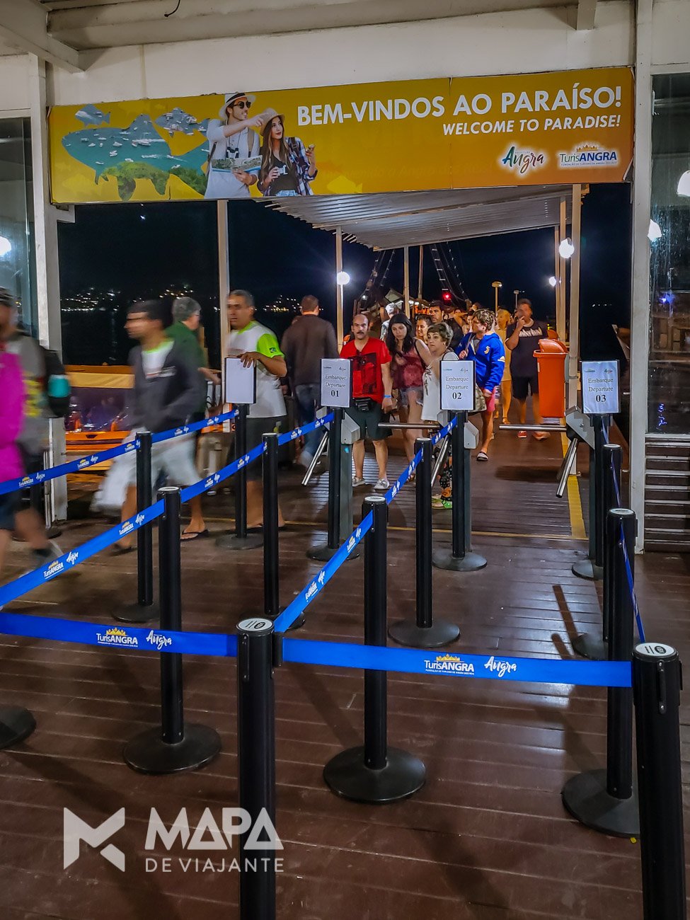 Pier de embarque em Angra dos Reis