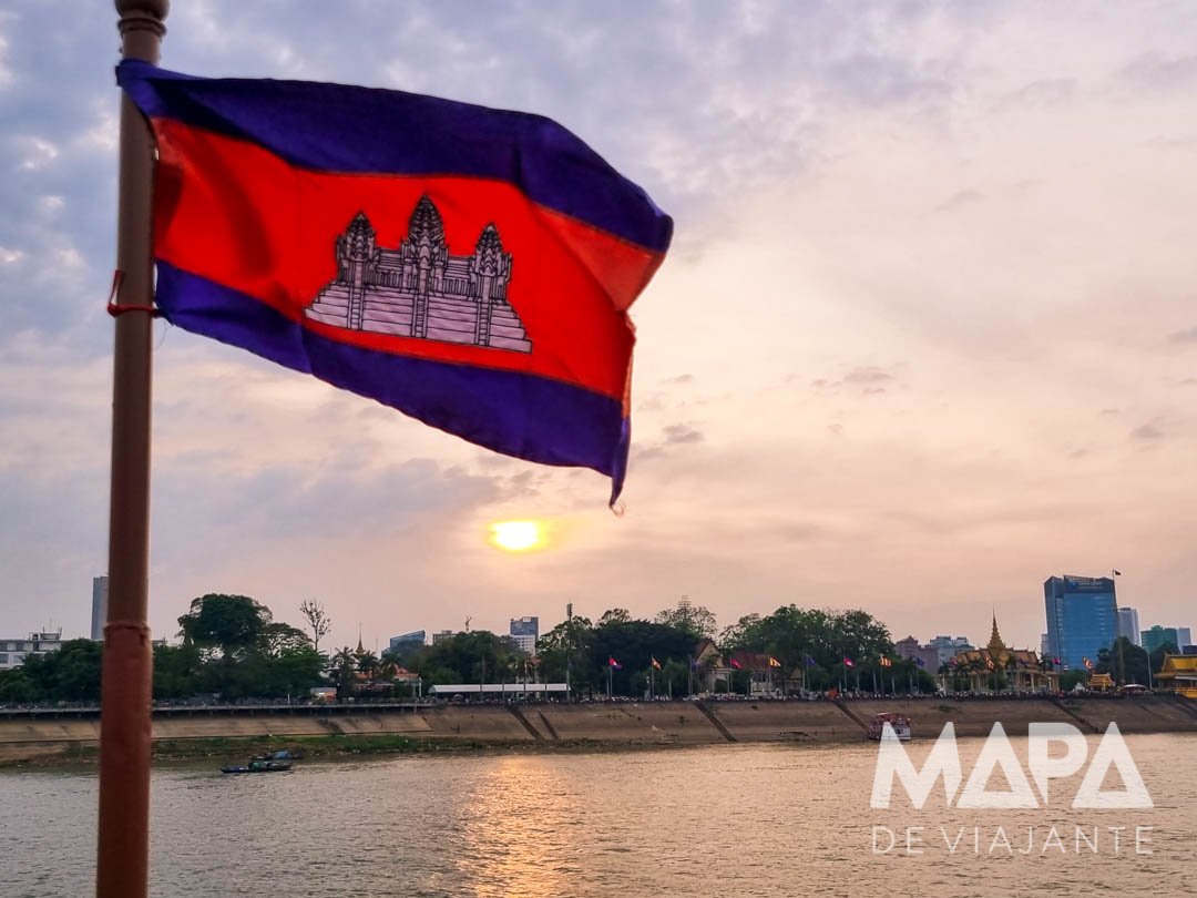 Passeio de Barco Rio Mekong Phnom Penh camboja dicas e roteiro