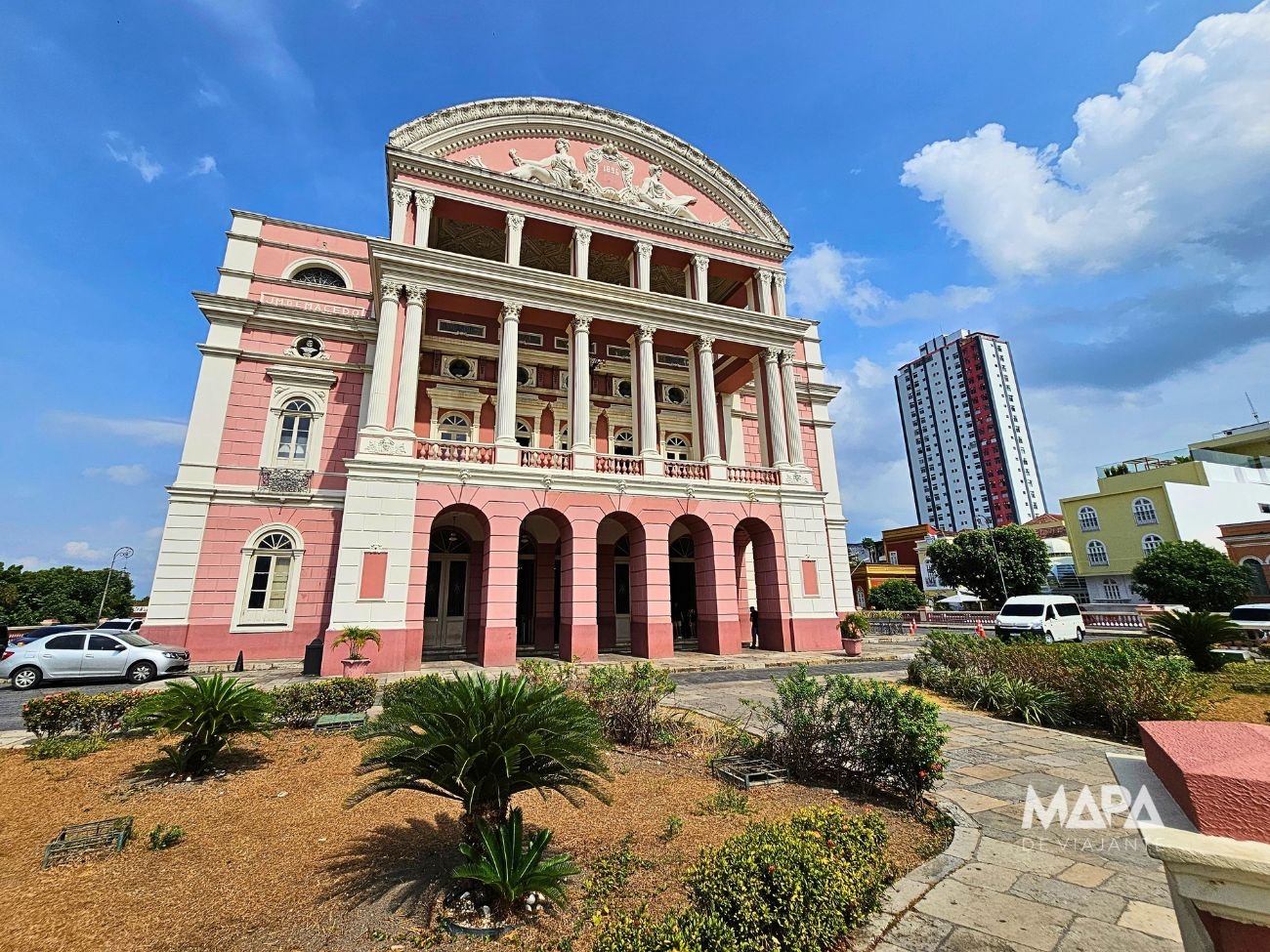 Teatro Amazonas Largo São Sebastião Manaus Amazônia City tour O que fazer roteiro